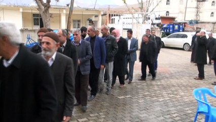 Şırnak’ta husumetli aileler barıştırıldı