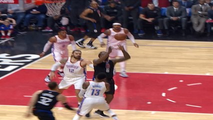 Dunk of the Night - Blake Griffin