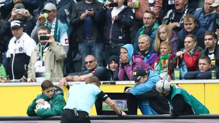 Wenger fears VAR will slow down football