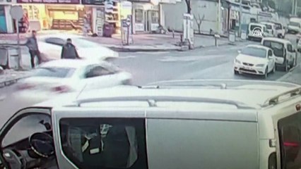 Trafik kazası güvenlik kamerasında - KOCAELİ