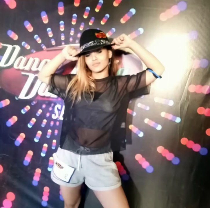 You Tube Viral girl Sheetal Perry selected in Dance India Dance{DID} - Awesome Delhi girl dance ( 1080 X 1088 )