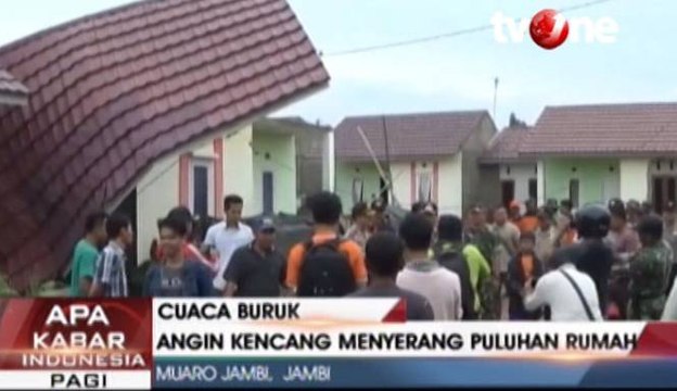 Cuaca Buruk, Puluhan Rumah di Jambi Porak-Poranda