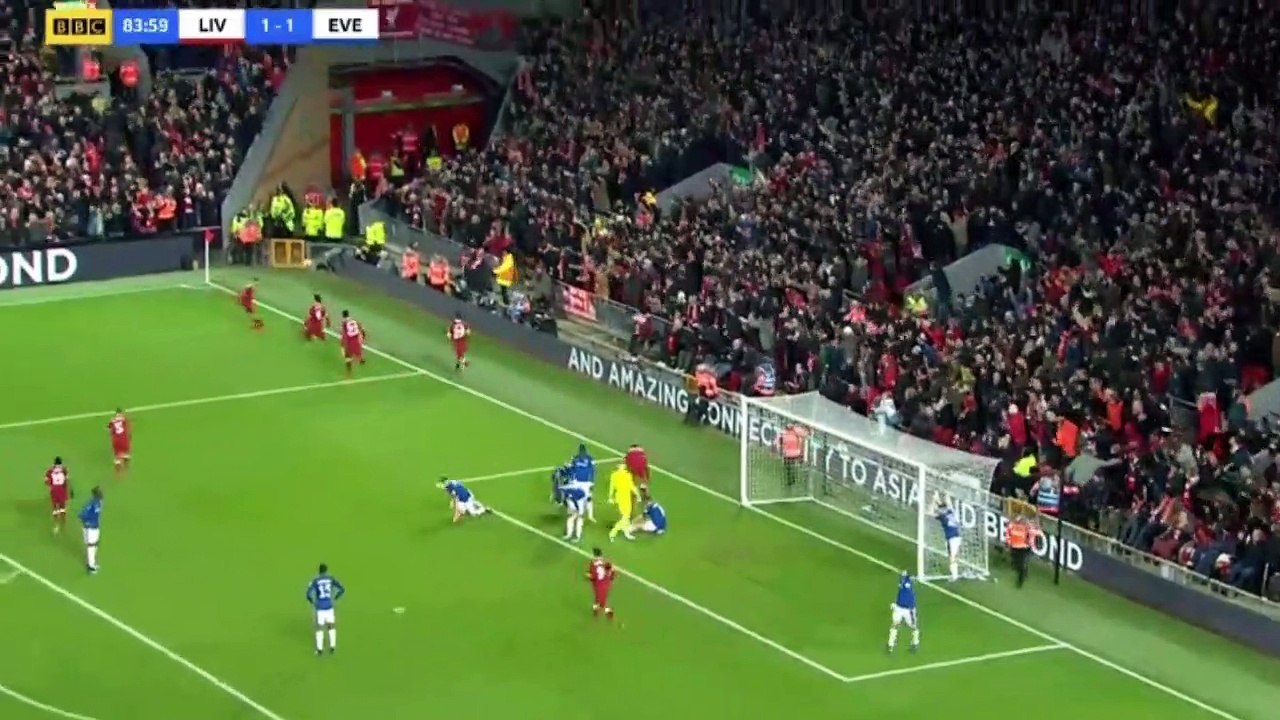 Virgil Van Dijk Goal HD - Liverpool 2-1 Everton
