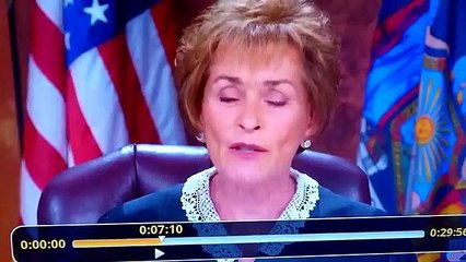 Idiot Threatens Judge Judy, Then Gets Stuck Inside Courtoom!