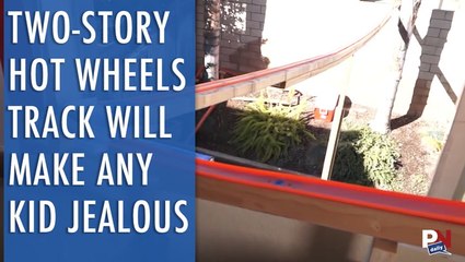 Two-Story Hot Wheels Track That Will Make Any Kid Jealous