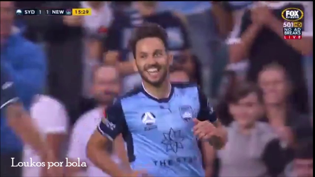 Milos Ninkovic (Sydney FC) great goal against Newcastle Jets FC