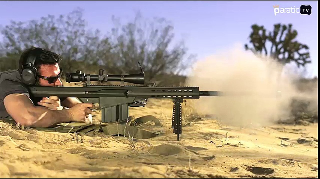 Dan Bilzerian Silah Merakını Gözler Önüne Koyuyor