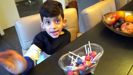 Funny Kids Eating Giant Candy Lollipops! Funn