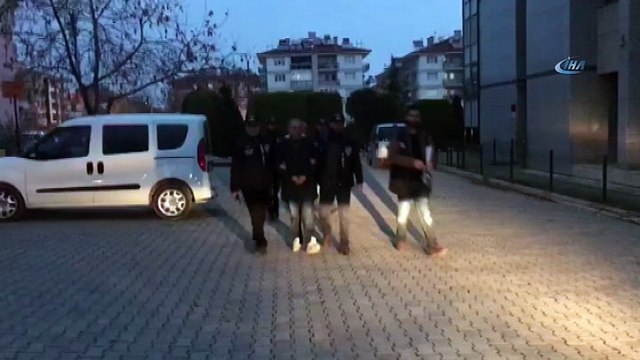 Kuyumcu hırsızları 150 güvenlik kamerası incelenerek yakalandı