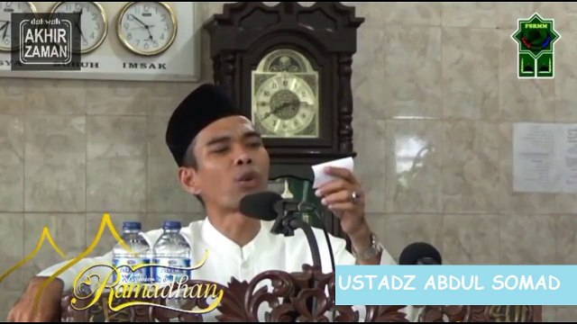 Tanya Jawab Ust. Abdul Somad - Apakah Habis Sholat Fardhu Harus Pindah Tempat Untuk Sholat Sunah