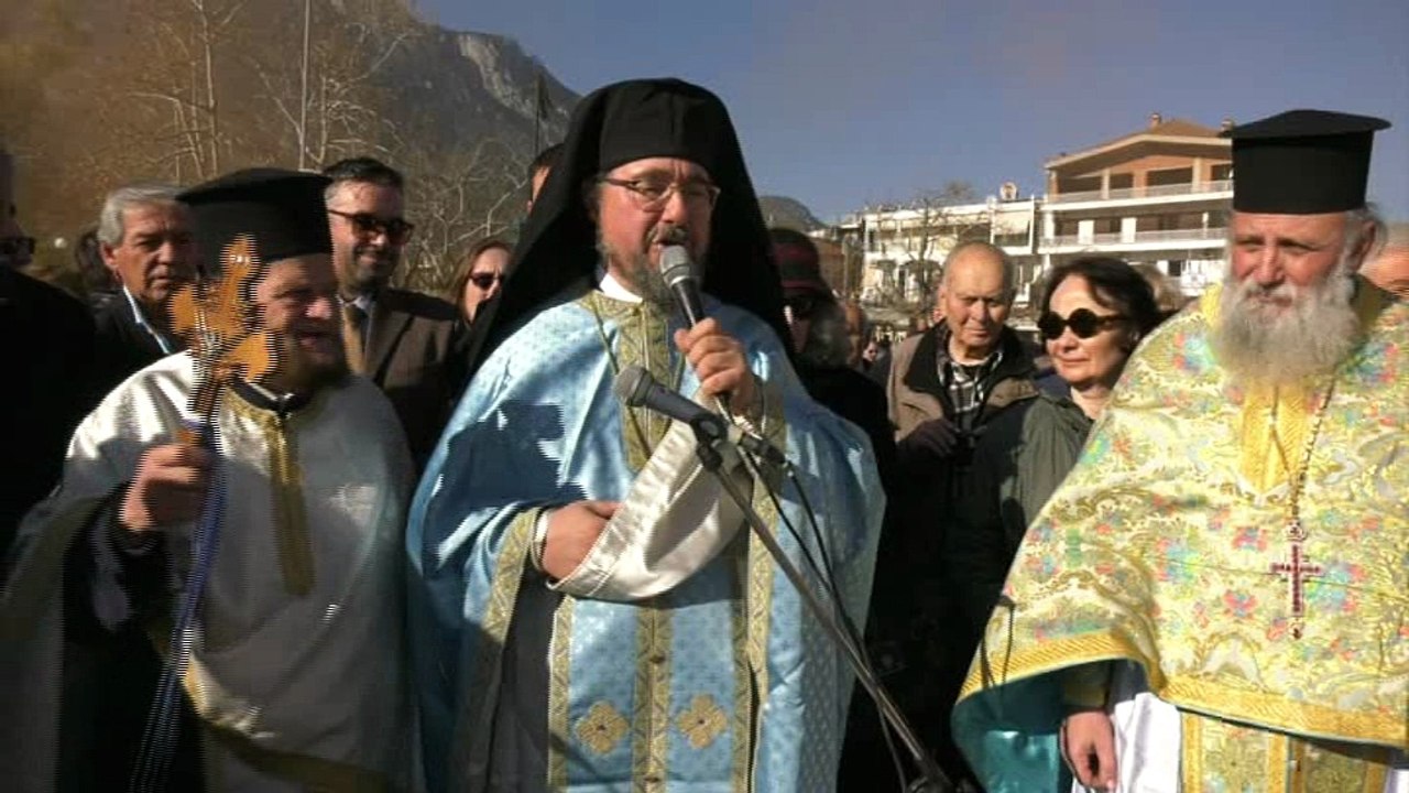 Αγιασμός υδάτων στο λιμάνι του Αγίου Κων/νου