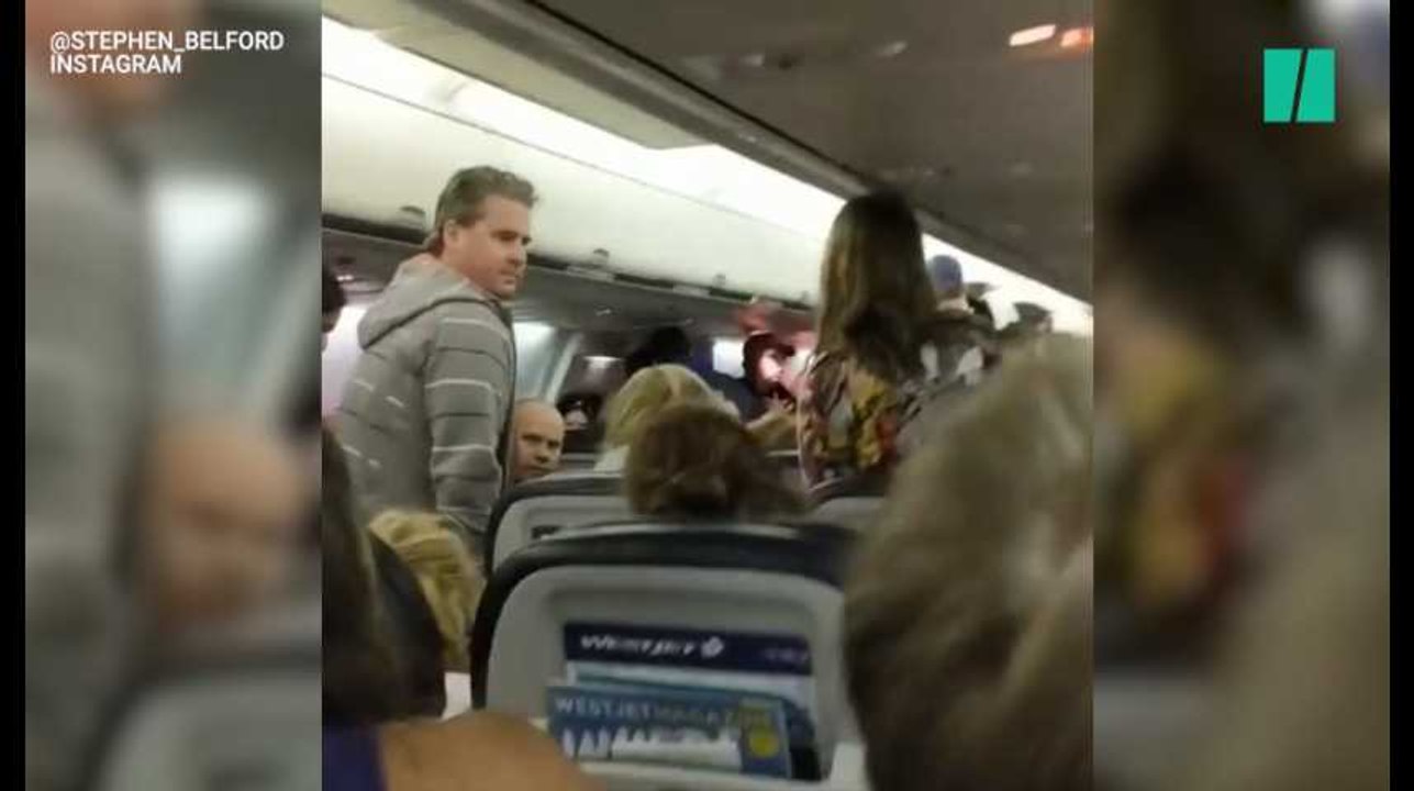 Les images de l'accrochage entre deux avions sur le tarmac de l'aéroport de Toronto