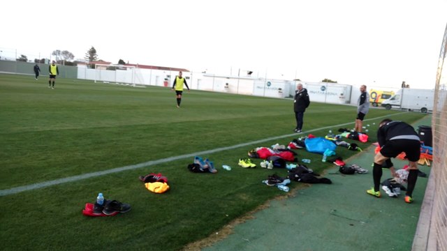 SC Charleroi: premier entraînement des Zèbres à la Pinatar Arena de Murcie, lors du stage hivernal de janvier 2018