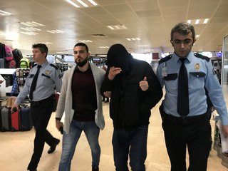 Uçağa Yanlışlıkla Bindiğini Söyleyen Kaçak Yolcu Adliyeye Sevkedildi