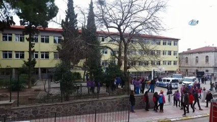 Okulda yangın paniği