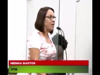 Não somos padres nem pastores, diz Tourinho. "Não governo sem a bença de Deus", responde Neinha
