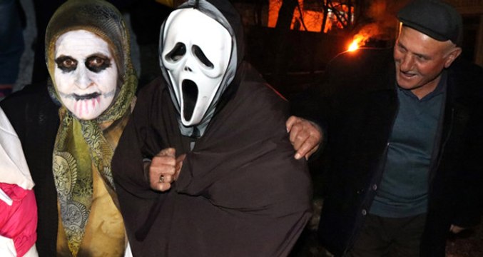 Edirne'de Bocuk Kutlaması İçin Sokağa İndi, Görüntüler Cadılar Bayramını Aratmadı