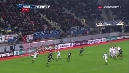 Cornet, héros lyonnais : son coup franc décisif en vidéo