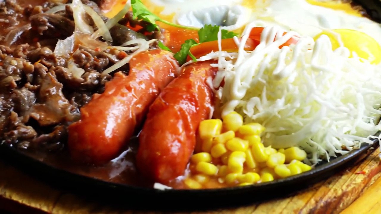 MIND BLOWING Vietnamese BREAKFAST Street Food Tour of Saigon Vietnam + INSANE Bánh mì