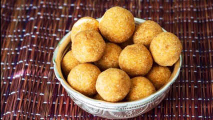 Coconut Seedai | Samayal Manthiram