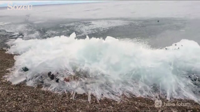 Baykal Gölü'nün soğukla imtihanı