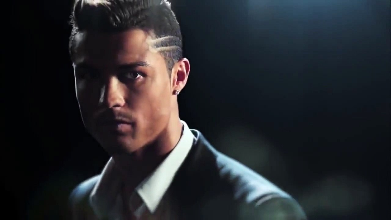 Toyota Corolla - Cristiano Ronaldo _ Commercial 2014