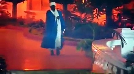 إهانة البشير لعلم السودان تثير ضده موجه جديدة من الغضب الشعبى