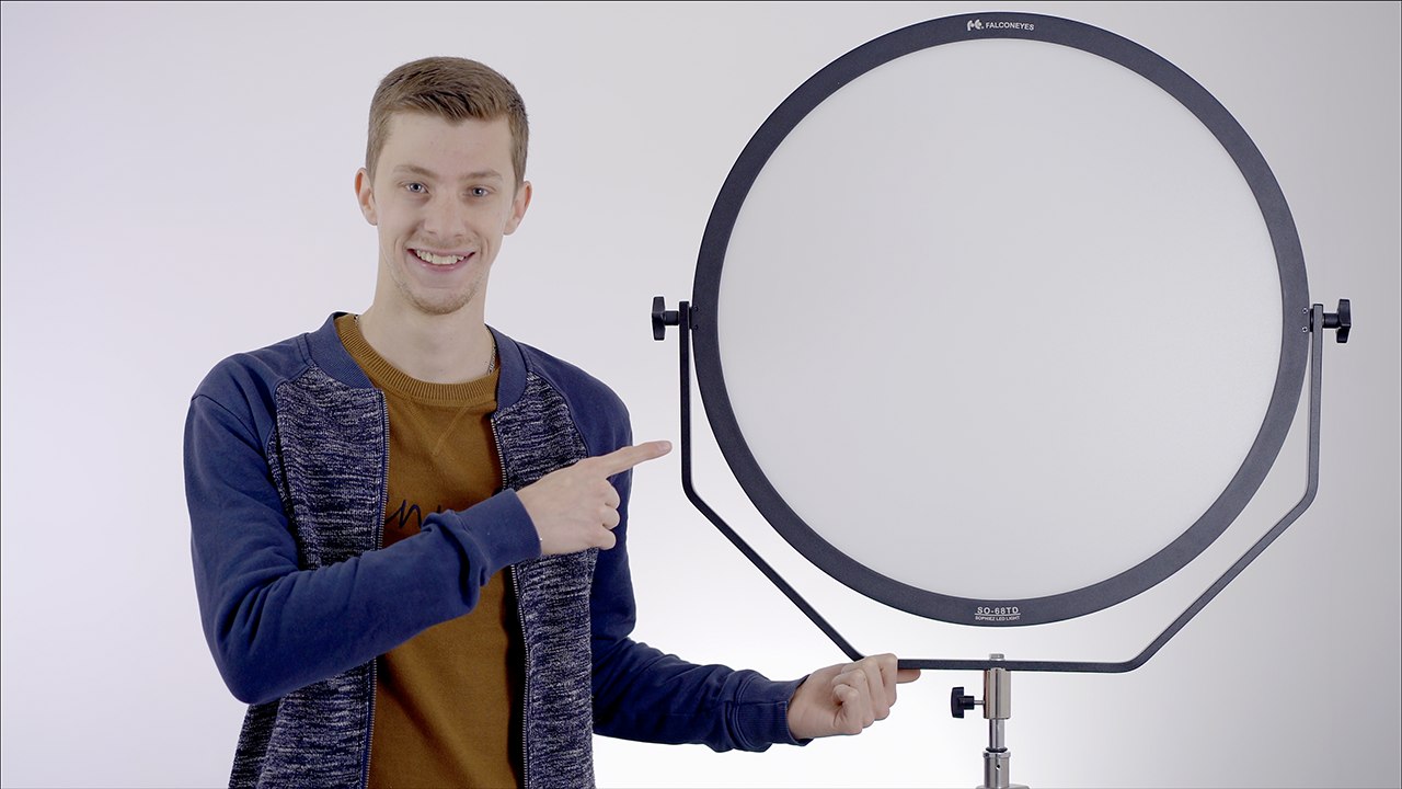 Test du Panneau LED Falcon Eyes SO-68TD