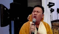 Gaya Sok Keartisan Vicky Prasetyo