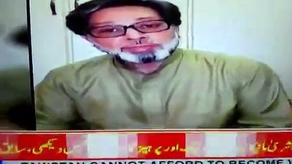Ex Husband of Bushra Bibi is Cursing on Geo for making Fake News
