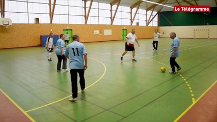 Centre-Bretagne. Des Britanniques implantent le "Football en marchant"