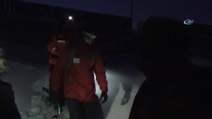 Şelalede Mahsur Kalan 5 Kişi İçin Kurtarma Çalışması Başlatıldı