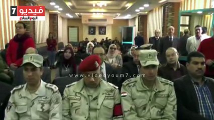 محافظ سوهاج يهنئ مطران المحافظة: الله اختص مصر لتكون أرض الأمن للسيد المسيح