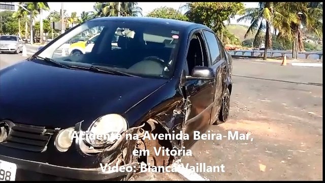 Acidente na Avenida Beira-Mar, em Vitória