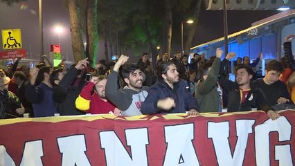 Galatasaray'a Coşkulu Karşılama - Antalya