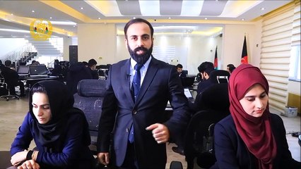 جوانان افغان که از خارج آمده و در ارگ جابجا شده اند