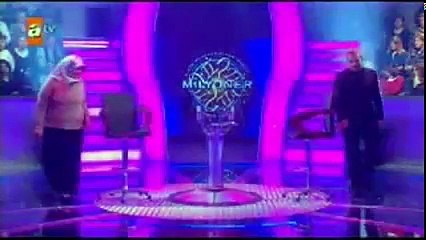 İlk soruda elenen Gençleri utandıran Teyze