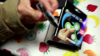 BEST FIDGET SPINNERS VS BLENDER