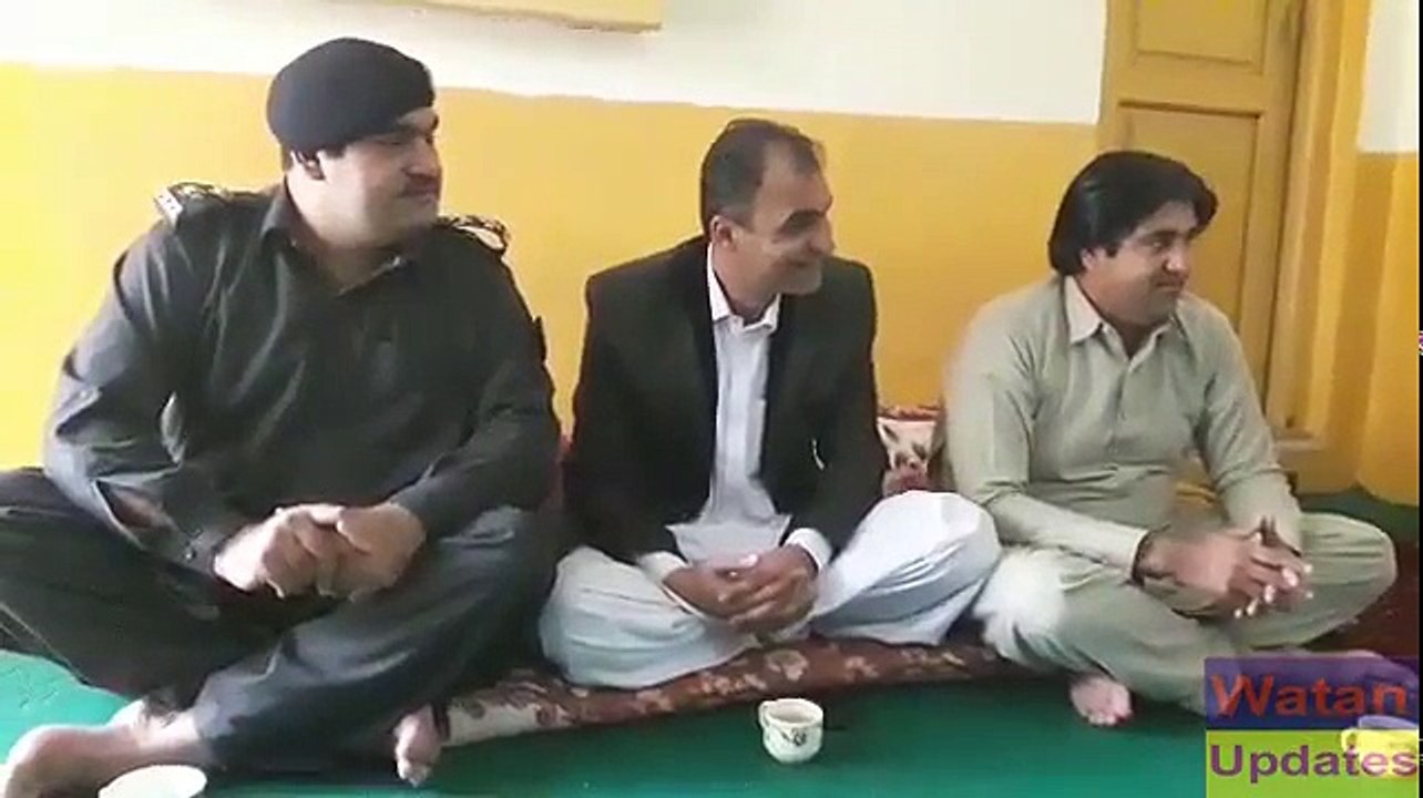 Bakht Zada Danish Live Interview and Pashto New Poetry Part 1. Bakht zada Danish by Jamil Roghani Dir Upper