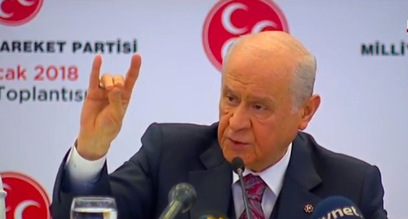Bahçeli'den Karıştıranlar İçin Bozkurt İşareti...
