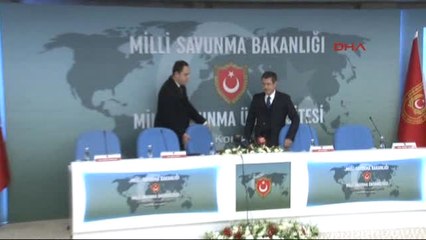 Savunma Bakanı Canikli'den Subay ve Astsubay Alımı Açıklaması