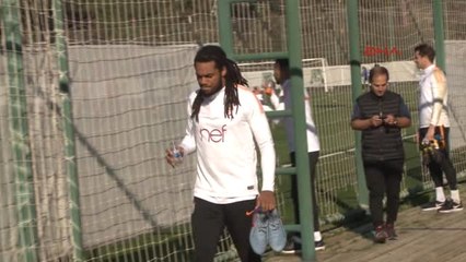 Galatasaray Antalya Kampındaki İlk İdmanını Yaptı