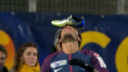 Coupe de la Ligue - 1/4 de finale - "Neymar marche sur la tête"