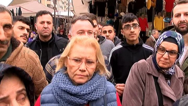 Yaşlı kadın, hafriyat kamyonunun altında kalarak can verdi