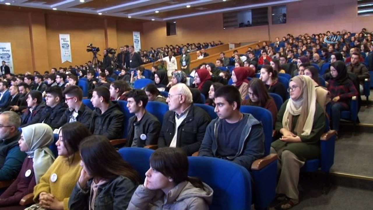 Dünya öğrencileri Prof. Dr. Necmettin Erbakan Uluslararası Bilim Olimpiyatları’nda yarışıyor