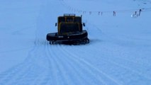 Çaldıran Kayak Merkezinde Kar Sıkıştırma Çalışması
