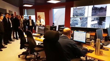 Les élèves fleurusiens en plein cœur de l’hôtel de police de Charleroi