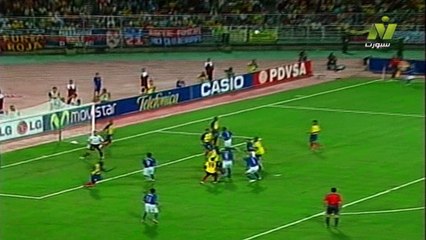 الشوط الاول مباراة البرازيل و الاكوادور 1-0 كوبا امريكا 2007