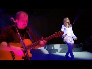 LARA FABIAN – "IL VENAIT D'AVOIR 18 ANS" | BEST OF LARA FABIAN