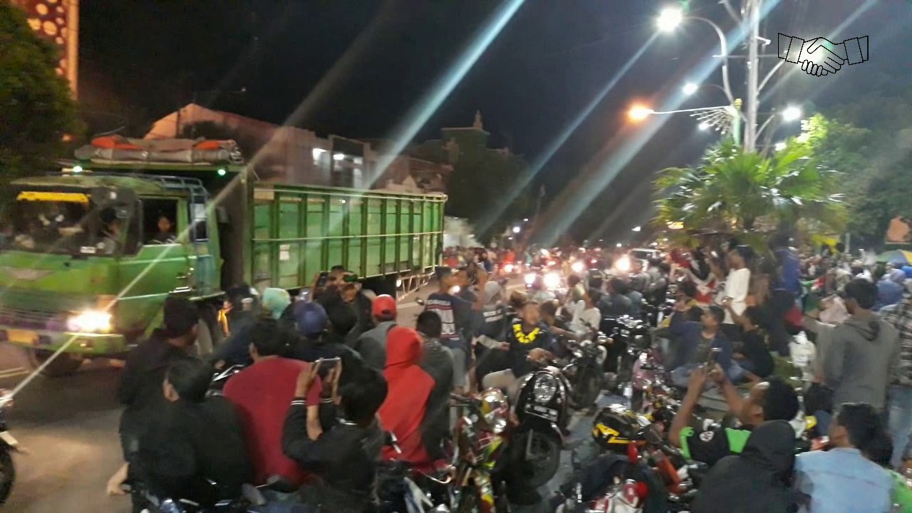 Happy New Year 2018 - Alun Alun Kota Rembang